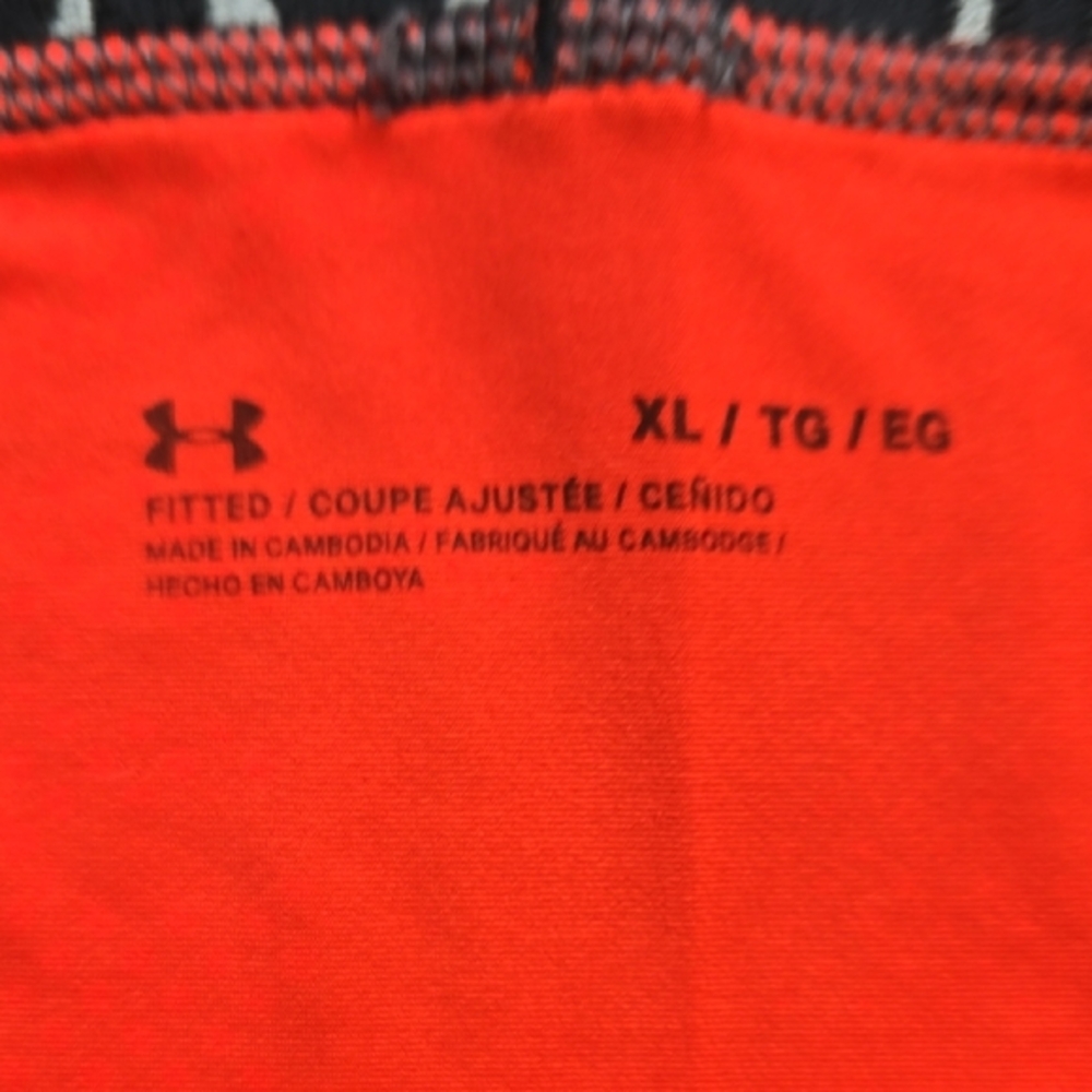 Under Armour Red Camo Performance Boxer Briefs Moisture-Wicking - Picture 3 of 4